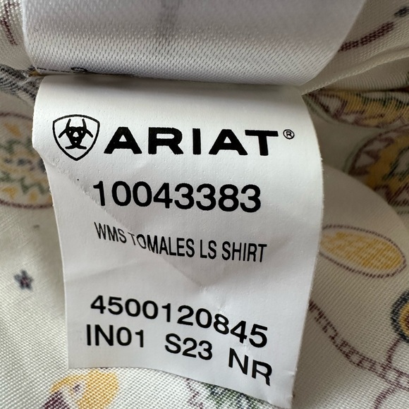 Ariat Women's Tomales Shirt - Folkore Print / Western / Equestrian Vibes - Picture 13 of 16